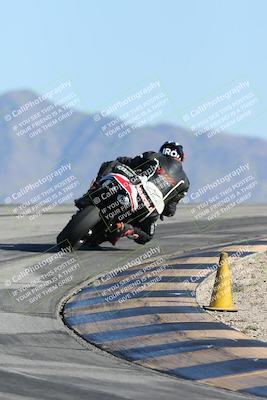 media/Jan-10-2026-Race Pace (Sat) [[3e4fee349c]]/2-Verified/Session 4 (Turn 12 Backside)/